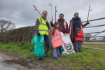 Simon Eardley litter picking with friends